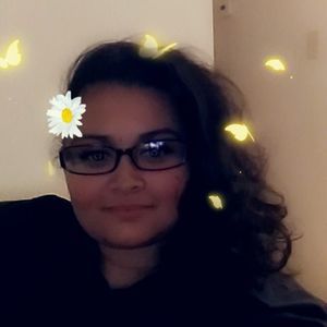 Meet your Posher, Leticia